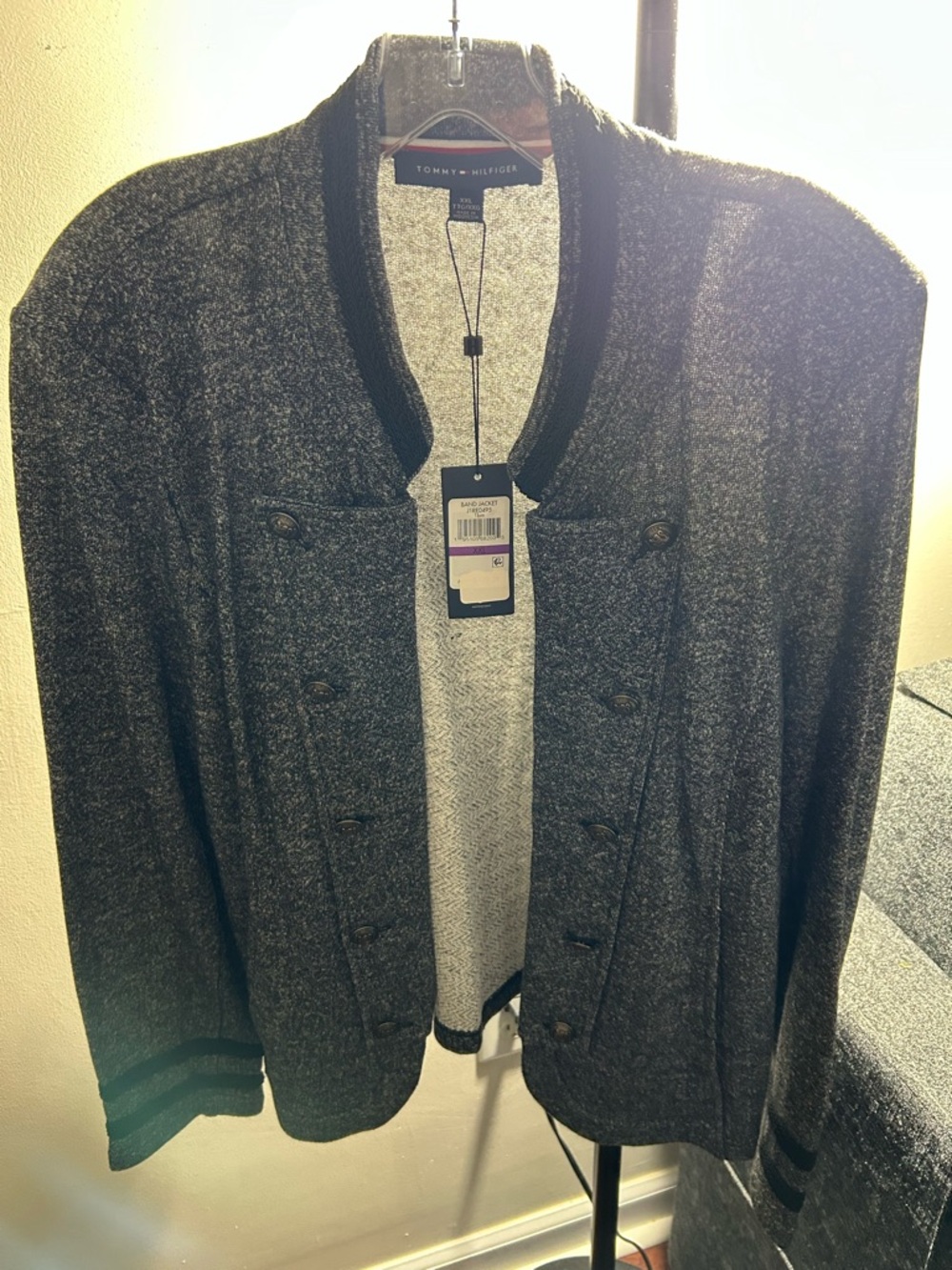 Tommy Hilfiger button detailed military inspired band jacket.